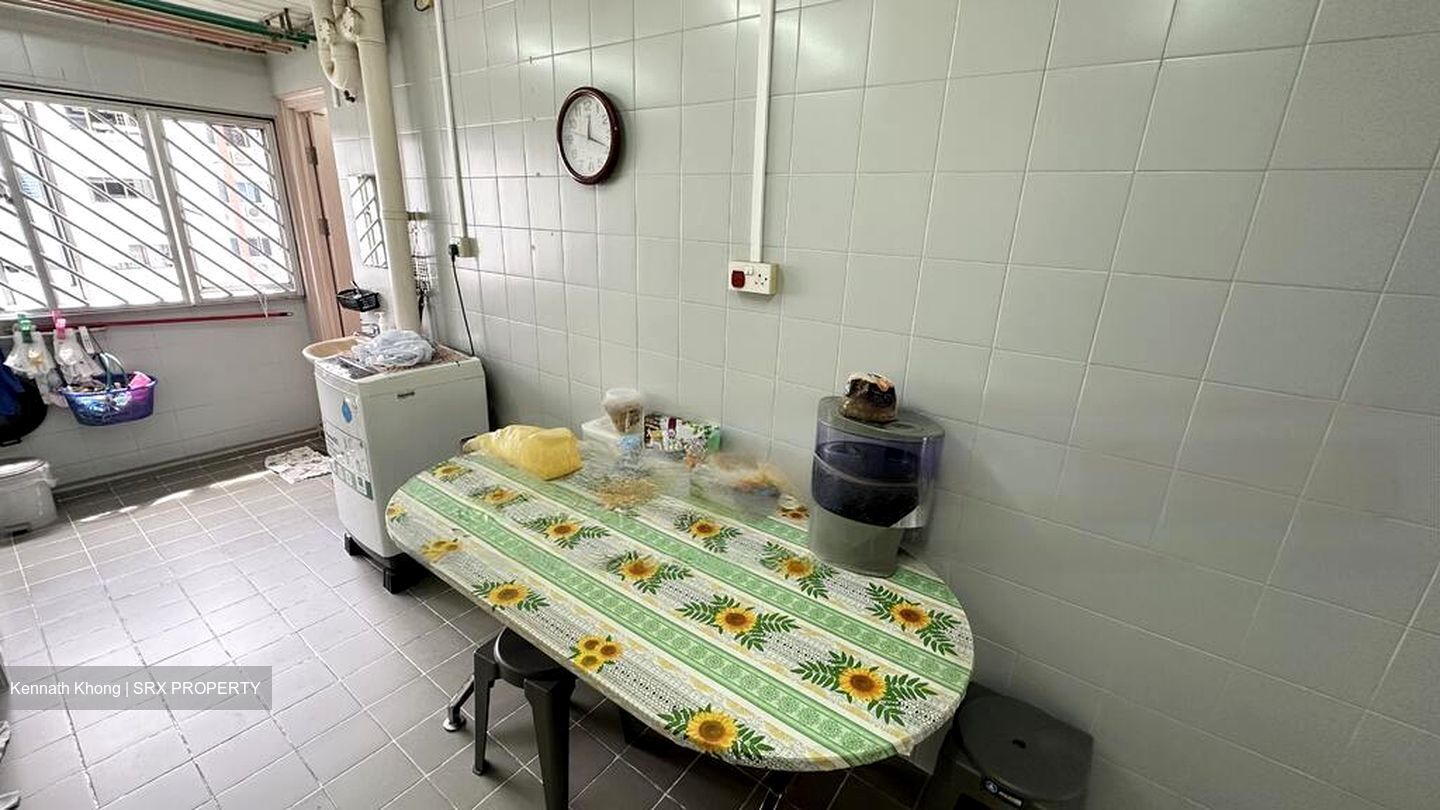 Blk 330 Clementi Avenue 2 (Clementi), HDB 3 Rooms #460497261
